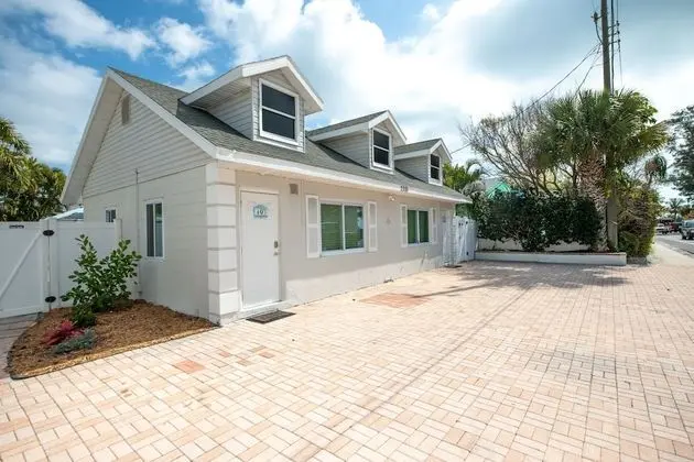 The Retreat at Anna Maria Island Inn - Dış Mekan