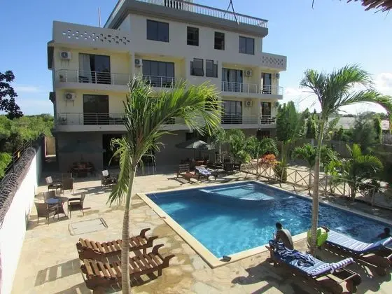 Retro Boutique Hotel Limited - Dış Mekan