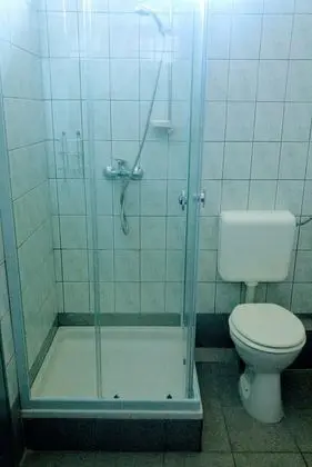 Retro Hotel Merid - Banyo Özellikleri