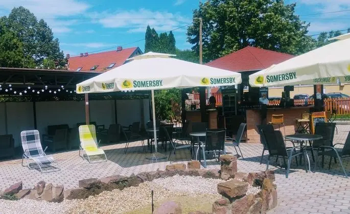 Retro Hotel Merid - Dış Mekan