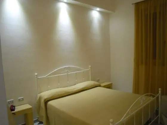 Hotel Reverse - Oda