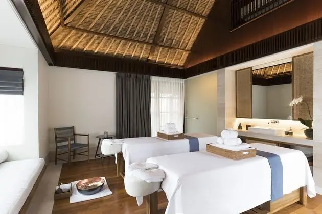 REVĪVŌ Wellness Resort Nusa Dua Bali - CHSE Certified - Spa