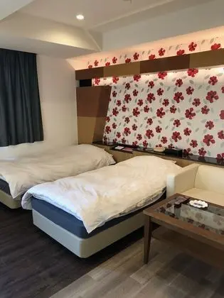Hotel Revoir - Adults Only - Oda