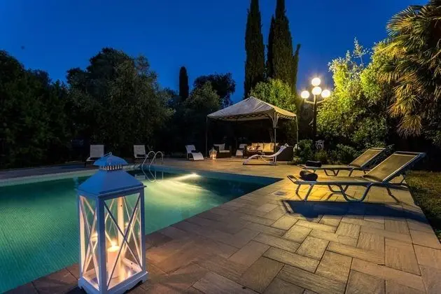 Rewind In Style In a Renaissance Villa With Pool Among the Vineyards in Lucca Property Overview - Oda