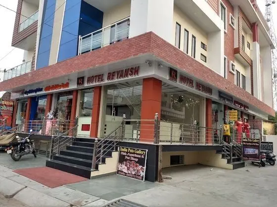 Hotel Reyansh