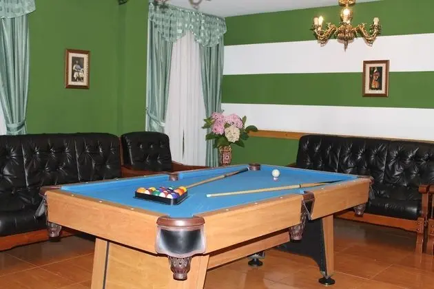 Hotel Reyes Astures - İç Mekan