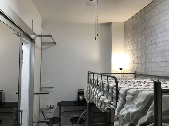 Reyna Express - Hostel - Oda
