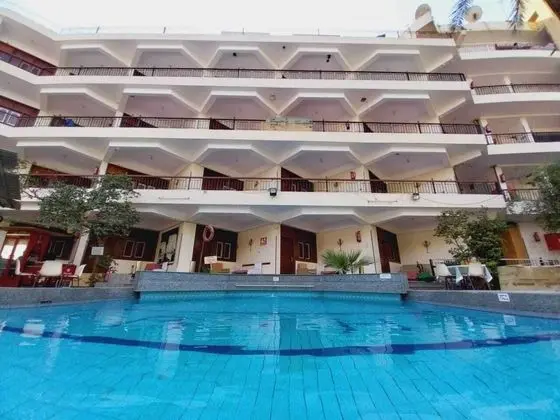 Rezeiky Hotel And Camp Luxor - Öne Çıkan Resim