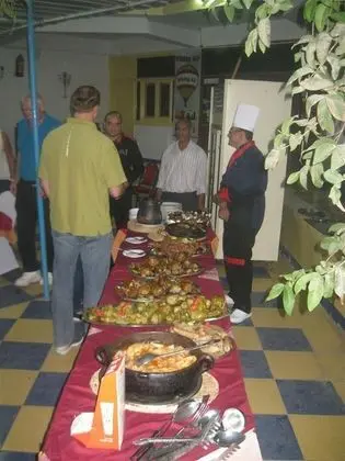 Rezeiky Hotel And Camp Luxor - Yerinde Yemek