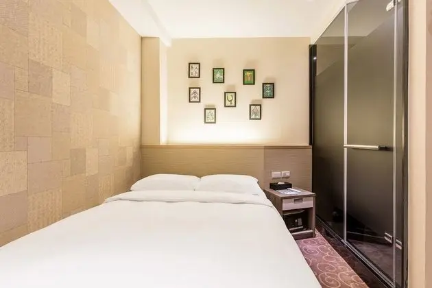 RF HOTEL LIN SEN