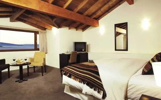 RH Rochester Calafate - Oda