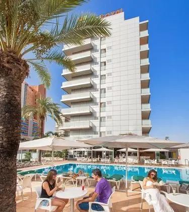 RH Royal-Only Adults