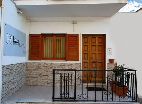 Rhegium Palace - Dış Mekan