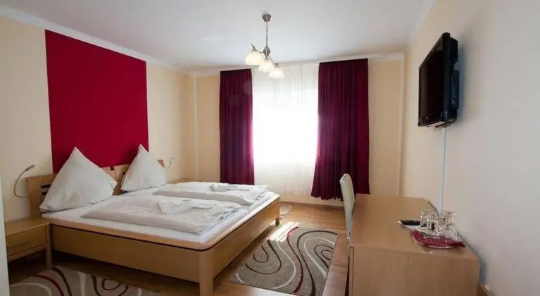 Hotel Rhein-Mosel-View