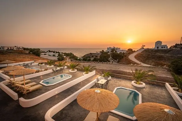 Rhenea Resort