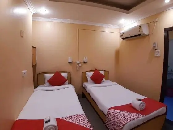 Hotel Rhino - Oda
