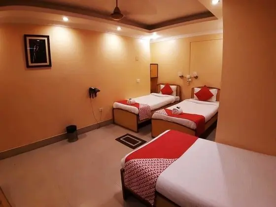 Hotel Rhino - Oda