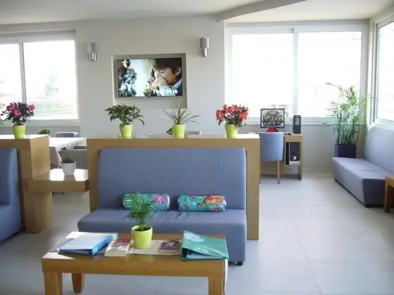 Rhodian Rose Hotel - Lobi