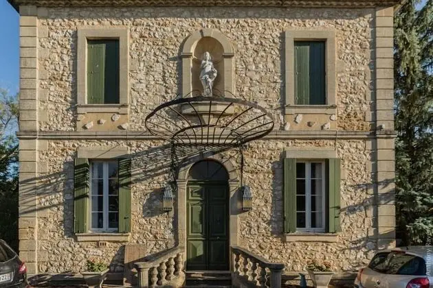 The Rhone Retreat