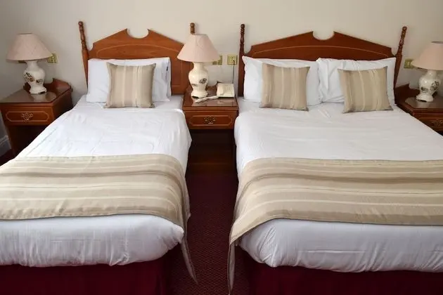 The Rhu Glenn Hotel - Oda