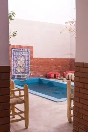 Riad 46 - Havuz