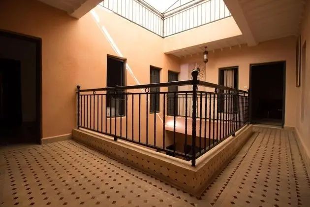 Riad Abjaou - İç Mekan