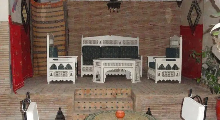 Riad Adraoui - Genel