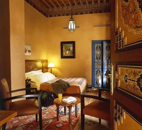 Riad Al Moussika - Oda