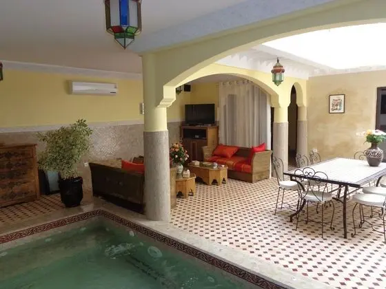 Riad Atlas Toyours - Havuz