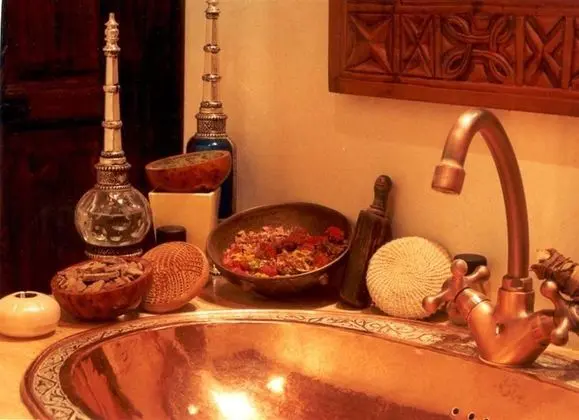 Riad Bahja - Genel
