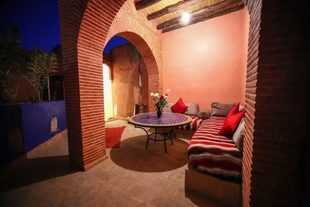 Riad Ben Saleh - İç Mekan