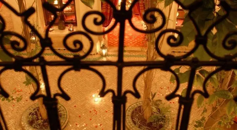 Riad Dama - Genel
