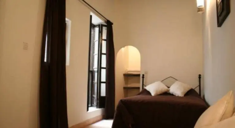 Riad Dar Nor - Genel