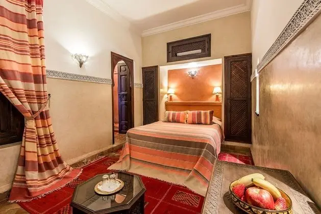Riad Elnoujoum - Oda
