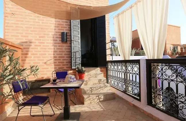 Riad Houdou - Oda