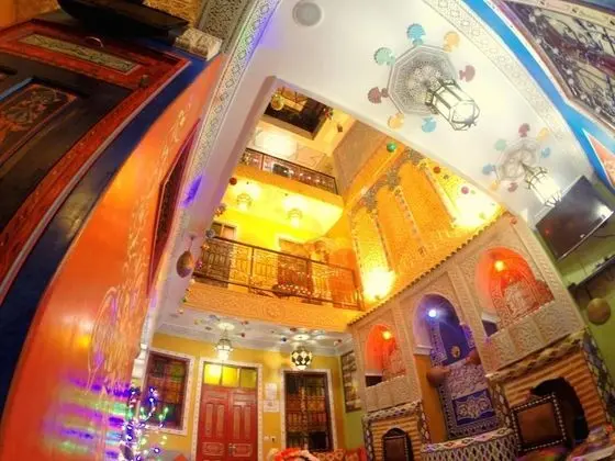 Riad Jennah Rouge - Hostel - Lobi