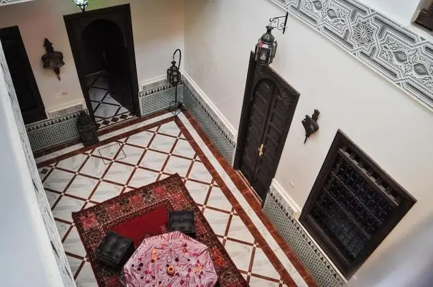 Riad Jibril - İç Mekan