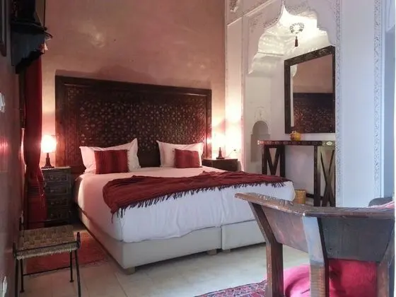 Riad Kechmara - Oda