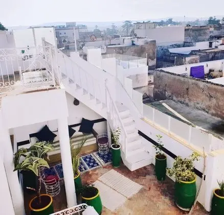 Riad Lalla Mira