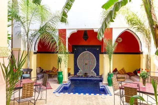 Riad Le Dromadaire Bleu by Weekome