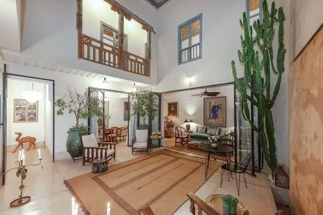 Riad Le J - Öne Çıkan Resim