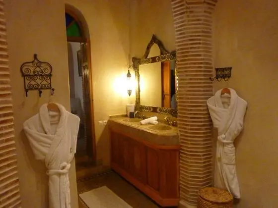 Riad Les Trois Palmiers El Bacha