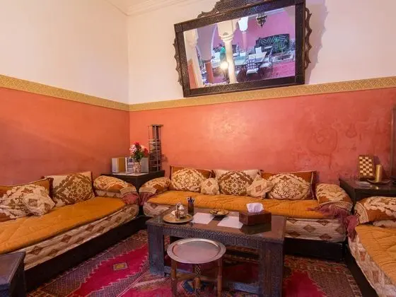 Riad Losra