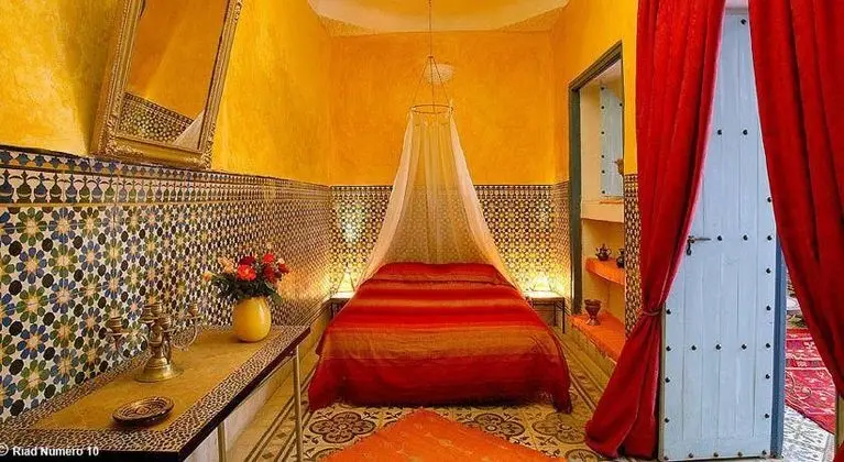 Riad N10