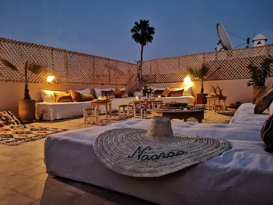 Riad Naanaa - Adults Only - Öne Çıkan Resim