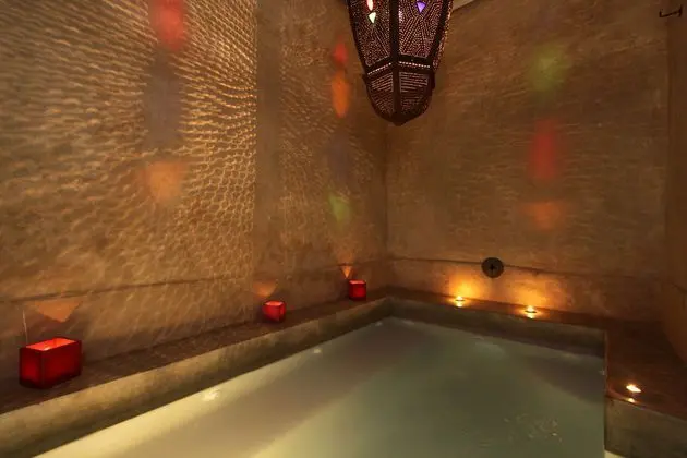 Riad O2 - Havuz