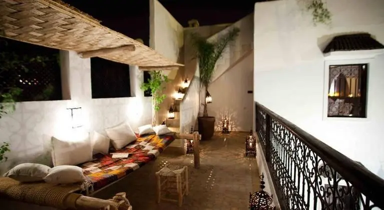 Riad Shambala - Genel