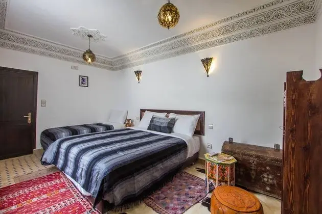 Riad Taha - Mimouna Room - Öne Çıkan Resim