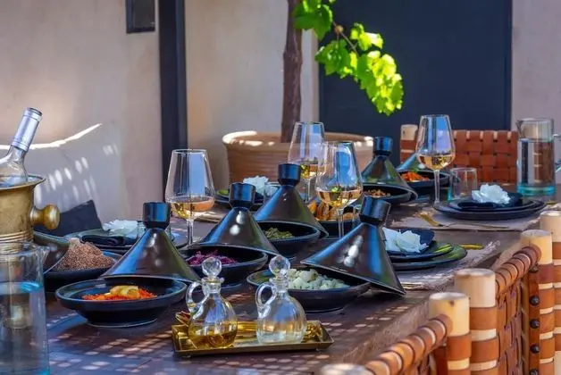 Riad Tajania