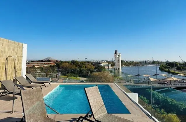 Ribera de Triana Hotel - Öne Çıkan Resim